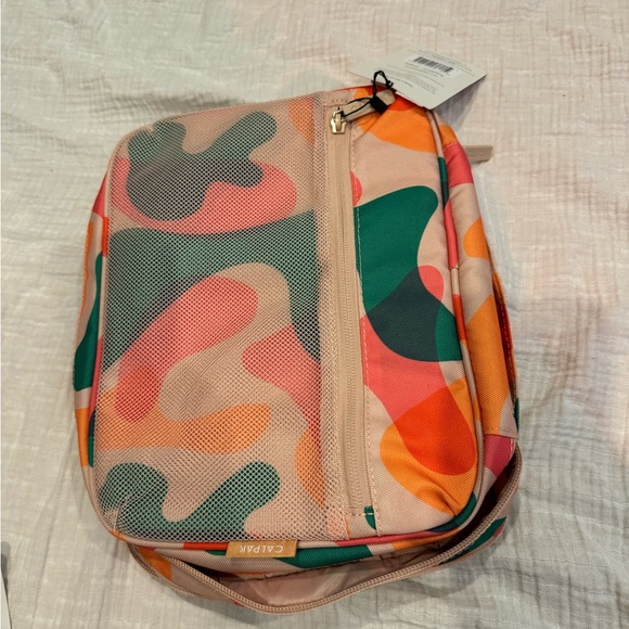 Calpak tablet tech organizer NWT- never used before. - Picture 5 of 6